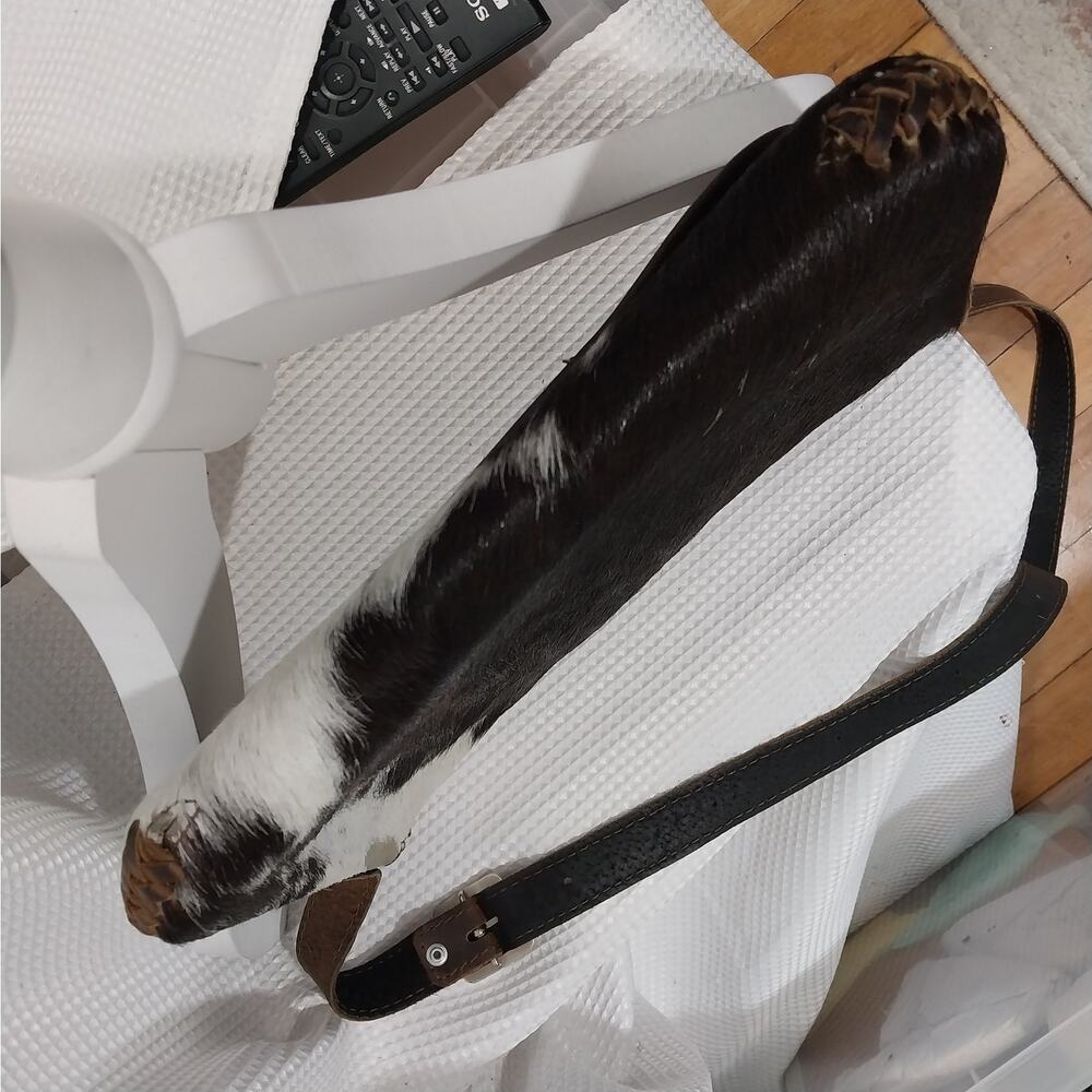 RICH BROWN AND WHITE GENUINE COWHIDE LEATHER CROSSBODY PURSE, BAG, HANDBAG! - Picture 7 of 10